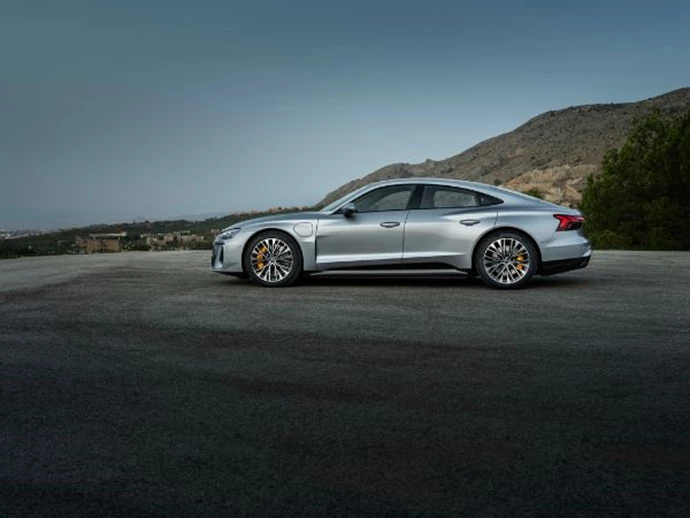S Etron Gt Quattro Esterni